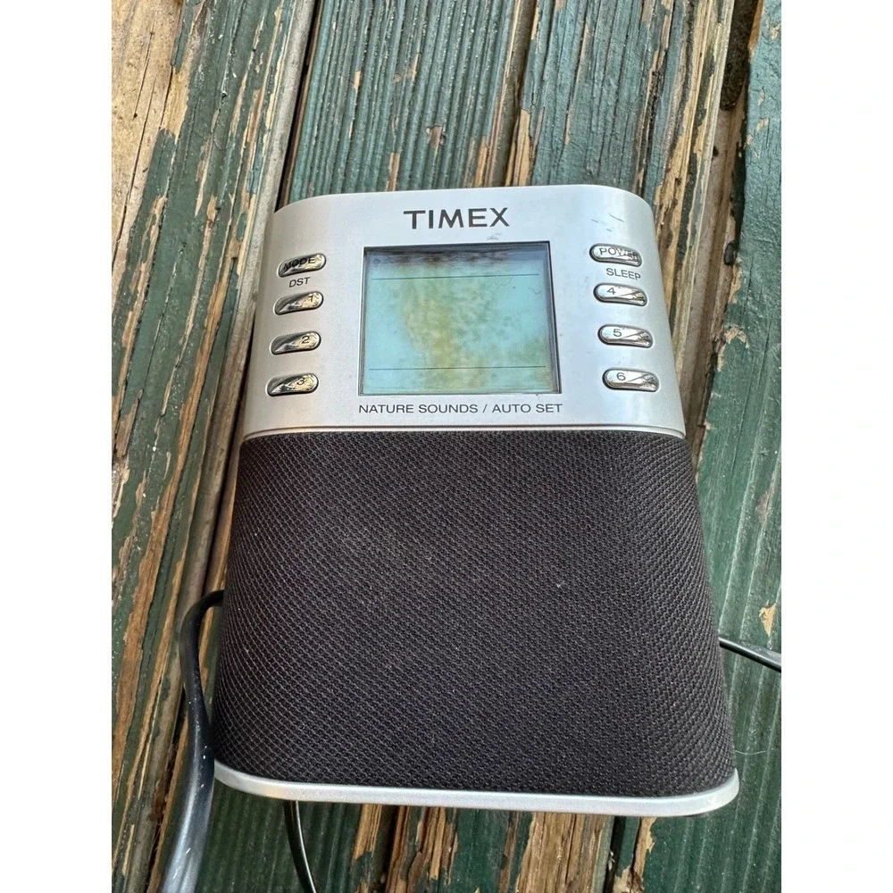 Timex T308S Nature Sounds Alarm Clock Radio Auto Set AM FM Silver Black J272